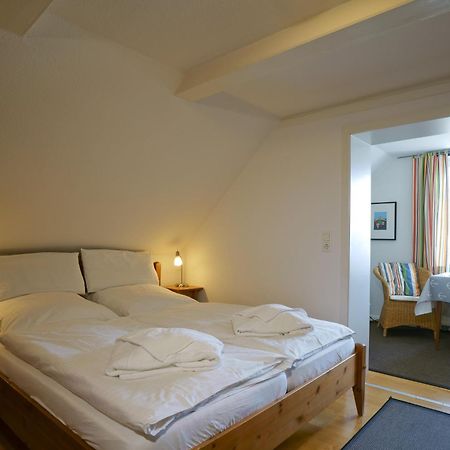 Haus Gud Hoeoeb Whg 08 Wyk auf Föhr Exterior foto